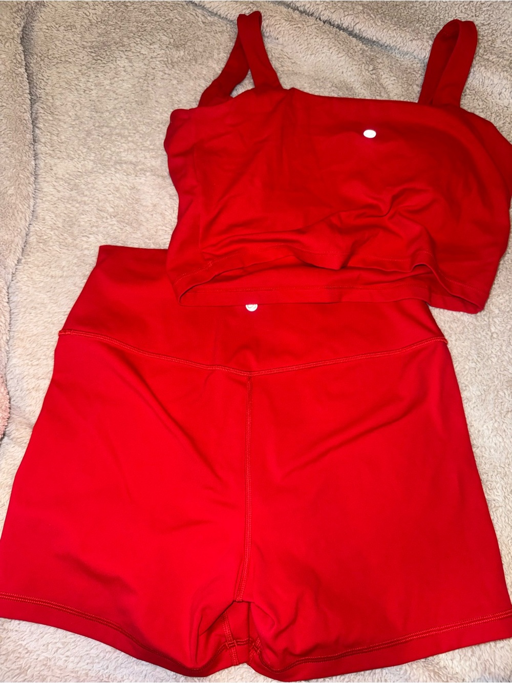 CRZ Yoga Red Workout Set - Picture 3 of 3